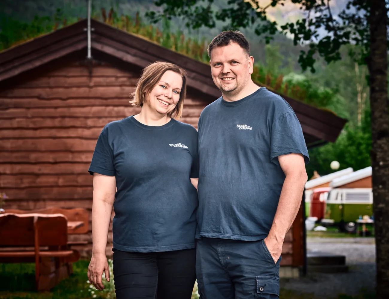 Bilde av Kristin og Bengt Are som er vertskapet på Tjugen camping1