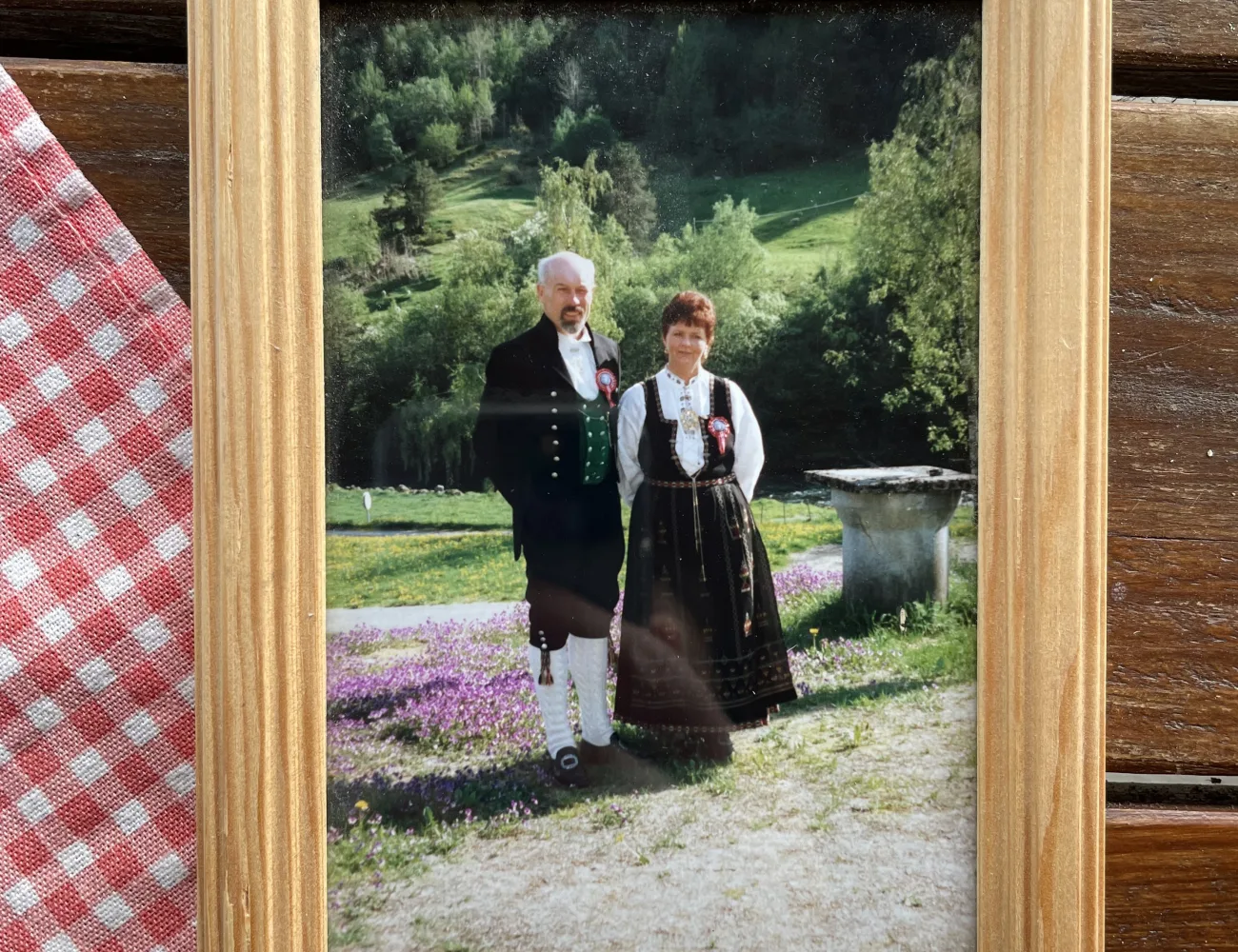 Bilde av Lill Berit og Knut Johan som etablerte Tjugen camping i 1973.1